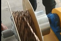 高速弓形三芯線合股機GSXH400-19型試機現(xiàn)場