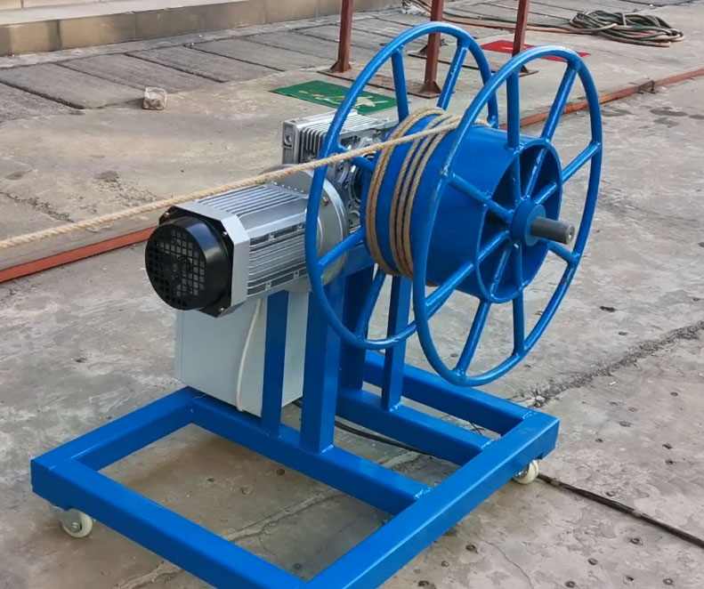 卷繞機JR600型試機現(xiàn)場